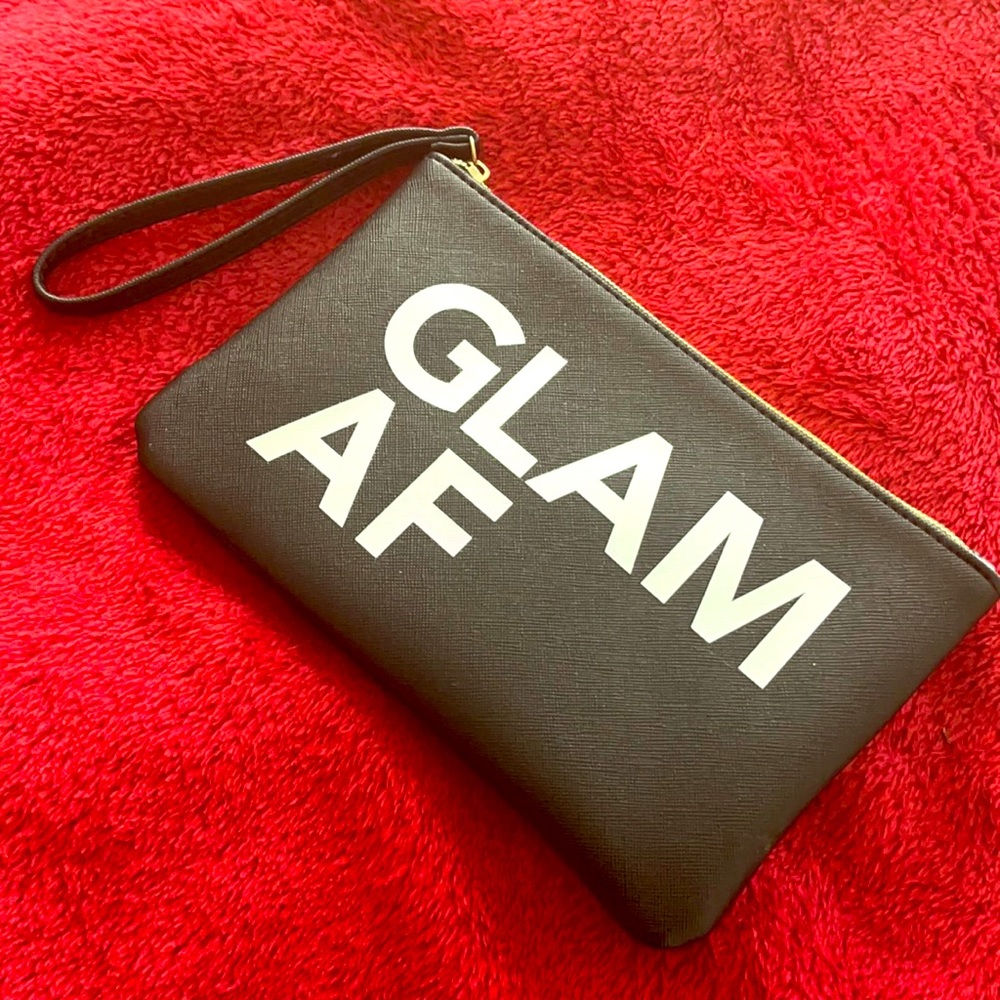 Adorable Smart Wristlet